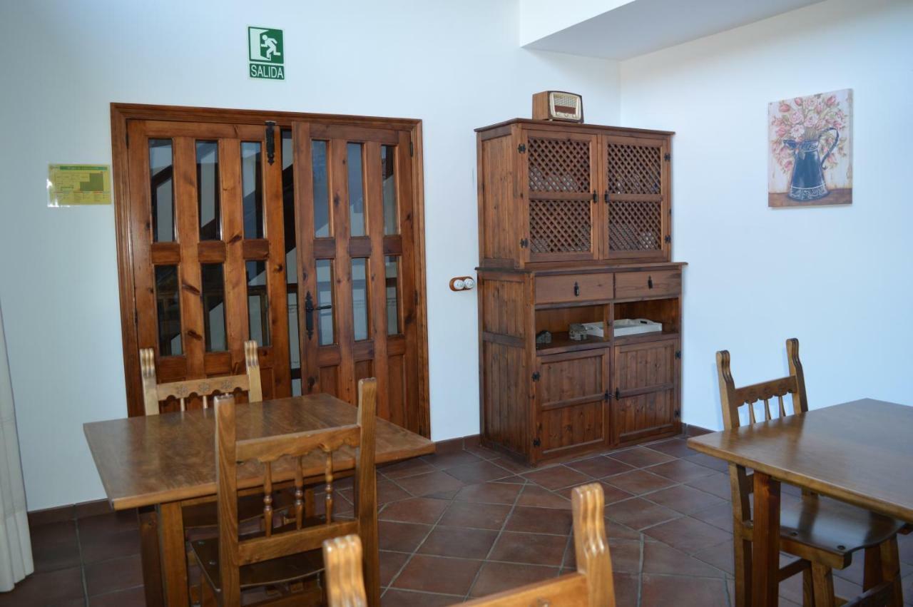 Las Estrebedes Casa Rural Guest House Caminomorisco Exterior photo